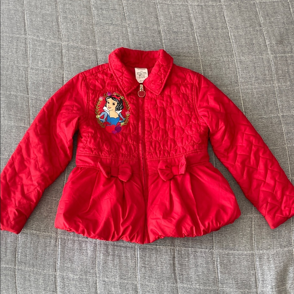 Disney Red Quilted Kids Puffer Jacket with Princess Snow White 5/6T